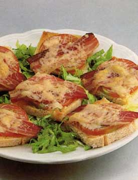 Tostas de queso y bacón